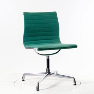 Vitra Aluminium Chair EA101 - Hopsak mint/forest