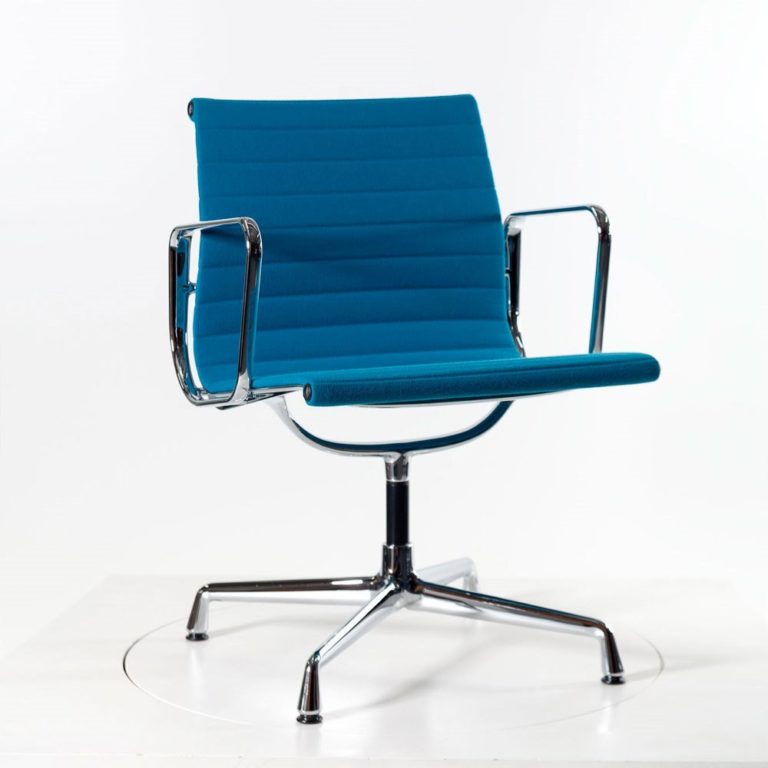 Vitra Alu Chair EA108│Konferenzstühle bei feco Karlsruhe
