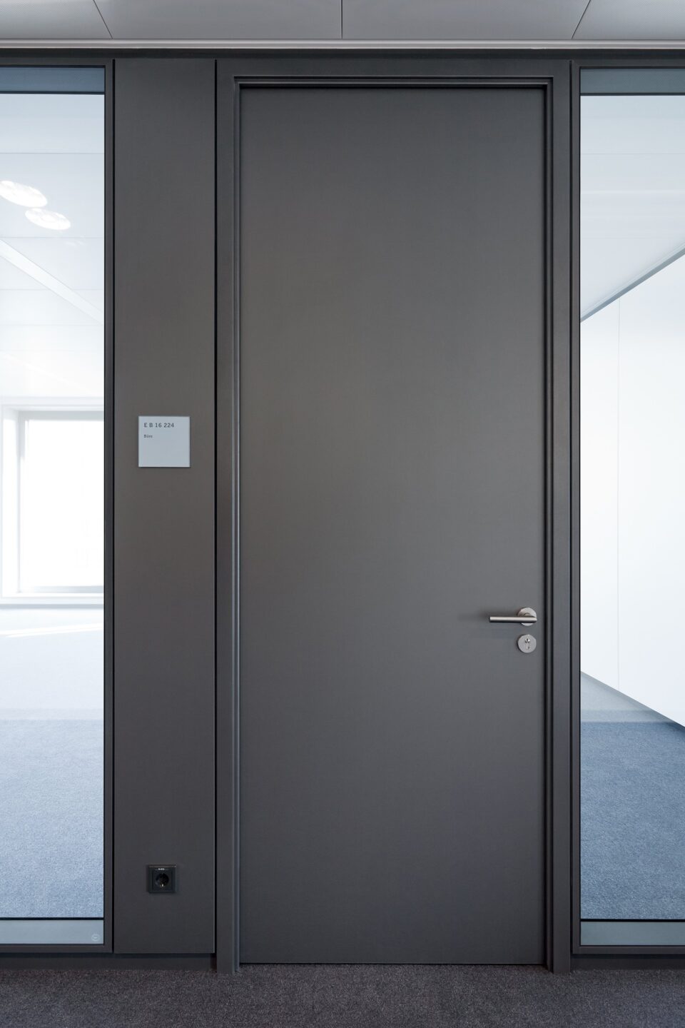 fecotür wood│feco partition walls│Deutsche Börse Eschborn