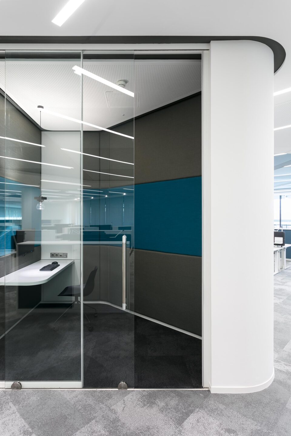 feco-feederle│partition wall systems│fecotür glass│Head Office of Stadtwerke