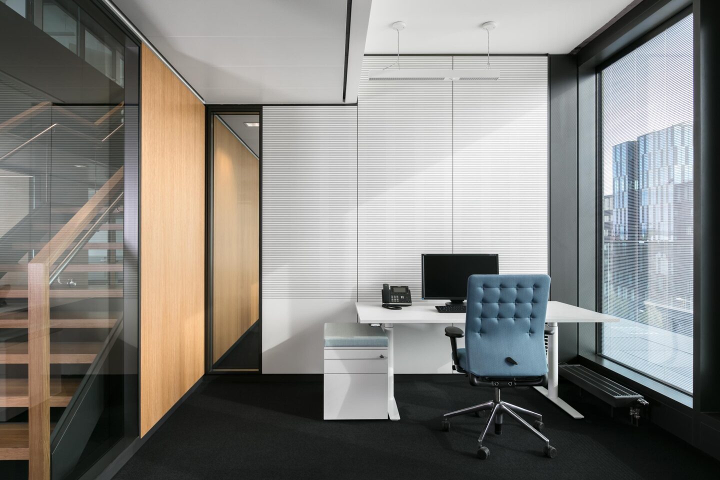 Flexible offices with feco partition wall systems | KVBW Karlsruhe