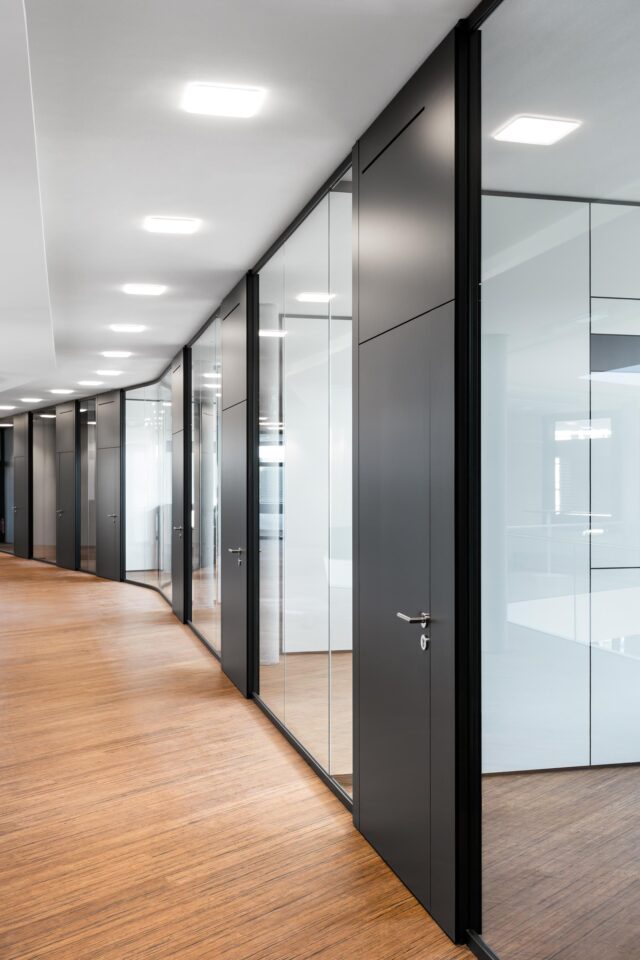 Transparency with feco partition wall systems | Südwestmetall Esslingen