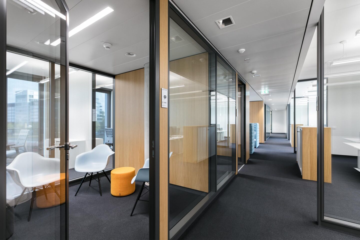 feco-feederle│partition walls│KVBW Karlsruhe