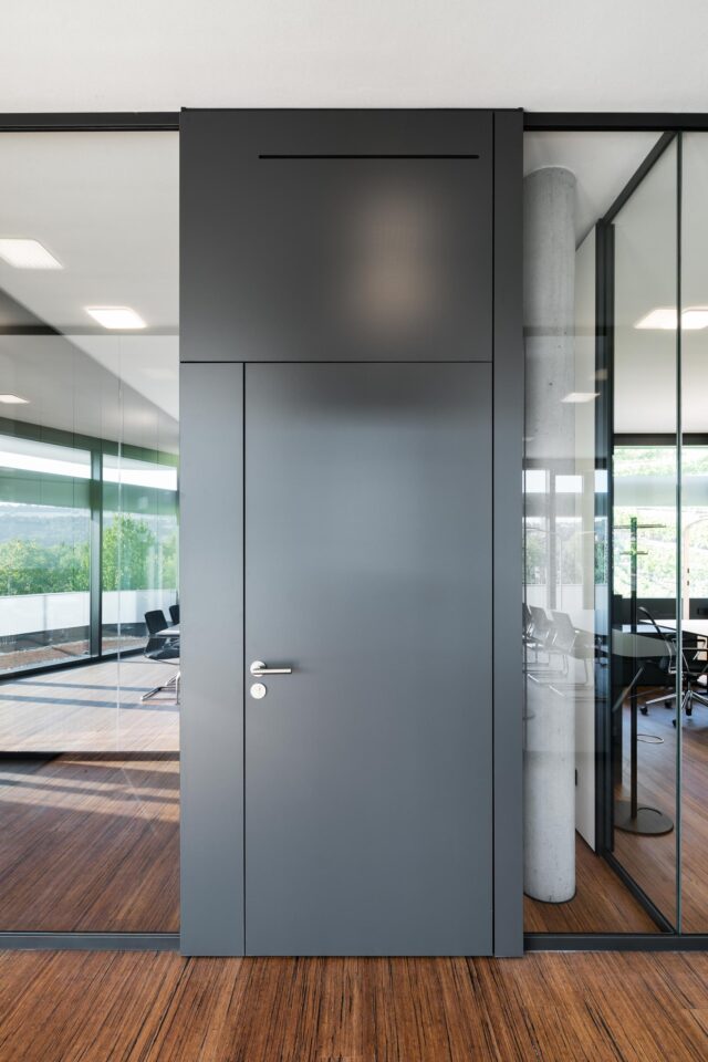 Transparency with feco partition wall systems | Südwestmetall Esslingen