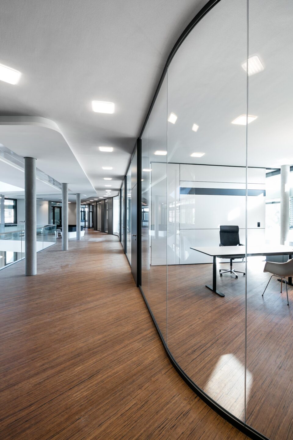 Transparency with feco partition wall systems | Südwestmetall Esslingen