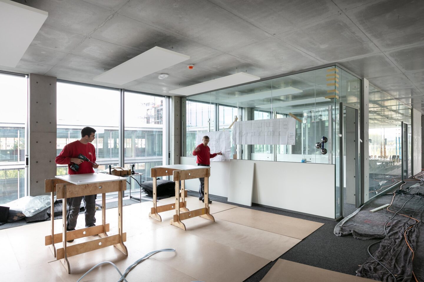 feco sucht Schreiner für den Innenausbau(m/w/d) für die Möbelmontage in Karlsruhe. Werden Sie Teil eines führenden Herstellers von Systemwänden und gestalten Sie Arbeitswelten von morgen. Jetzt bewerben!