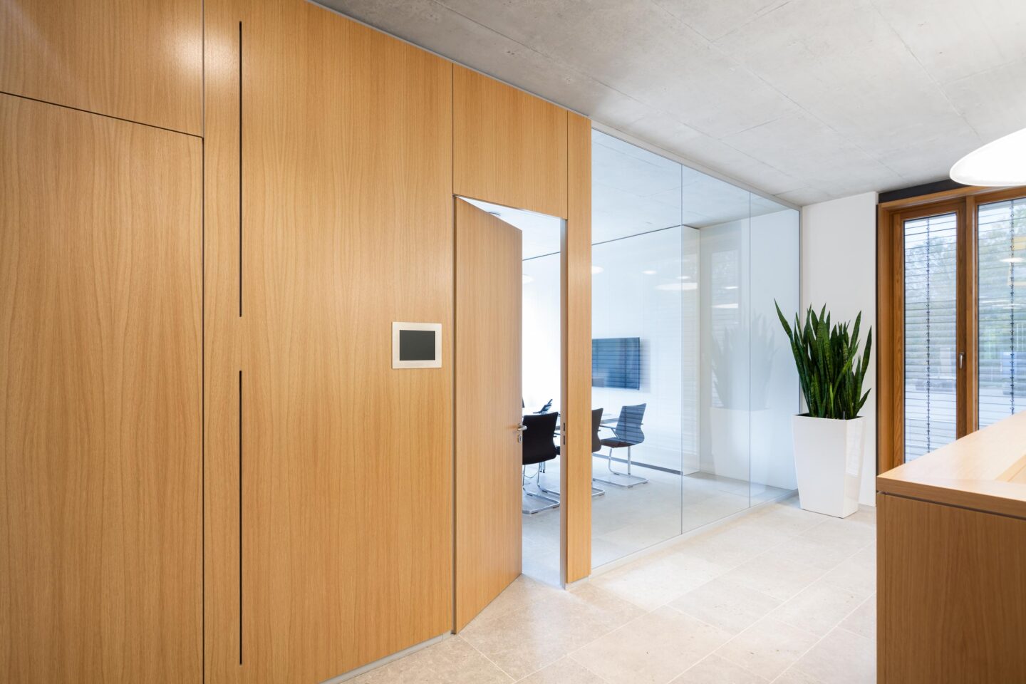 Karl Köhler GmbH │ system walls from feoco │ wooden door elements