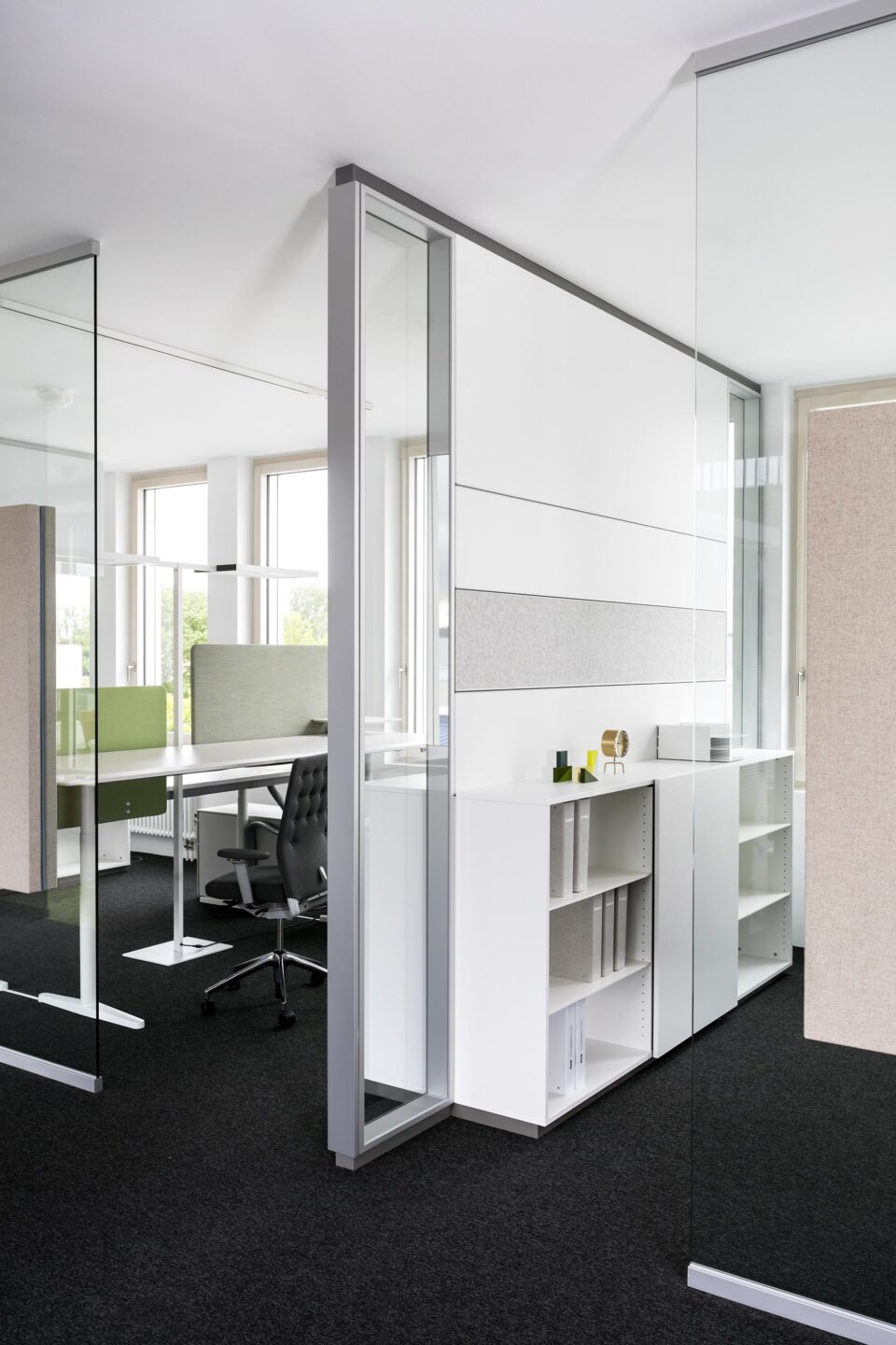 IdeenReich at feco-forum Karlsruhe │ modern workplaces │ glass walls from feco