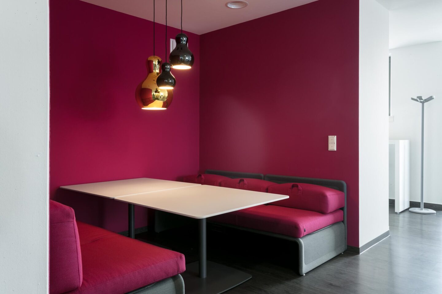 Kerntechnische Entsorgung Karlsruhe │ office furnishings by feco │ lounge area