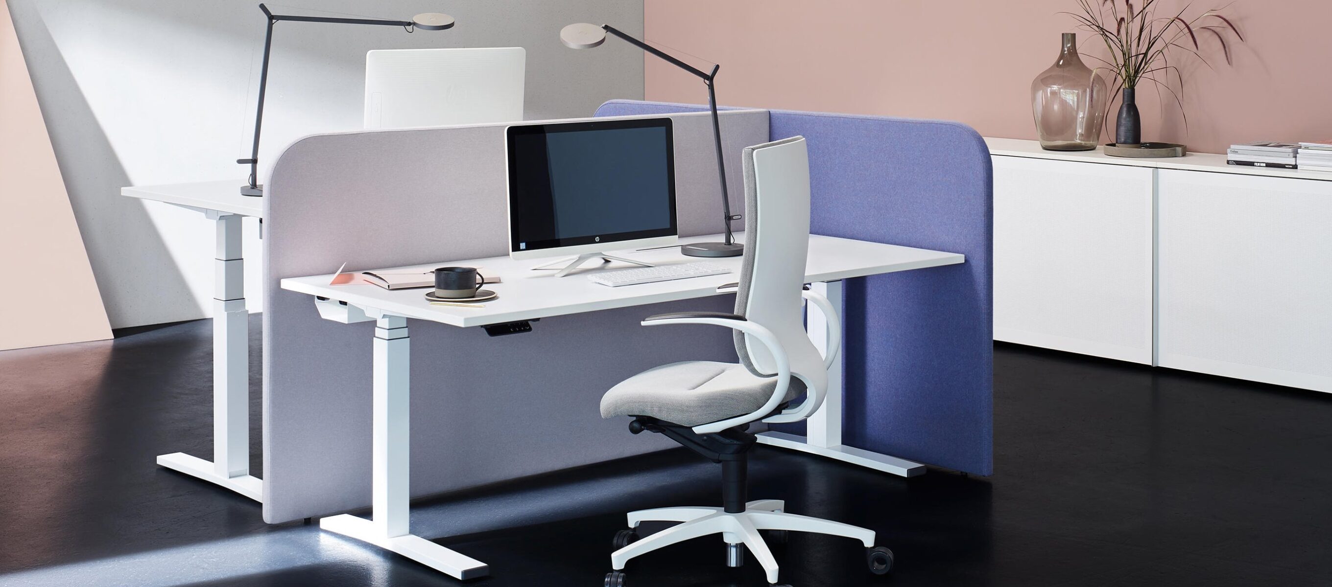 Schreibtische für Ihr Homeoffice und Büro│Büromöbel bei feco Karlsruhe