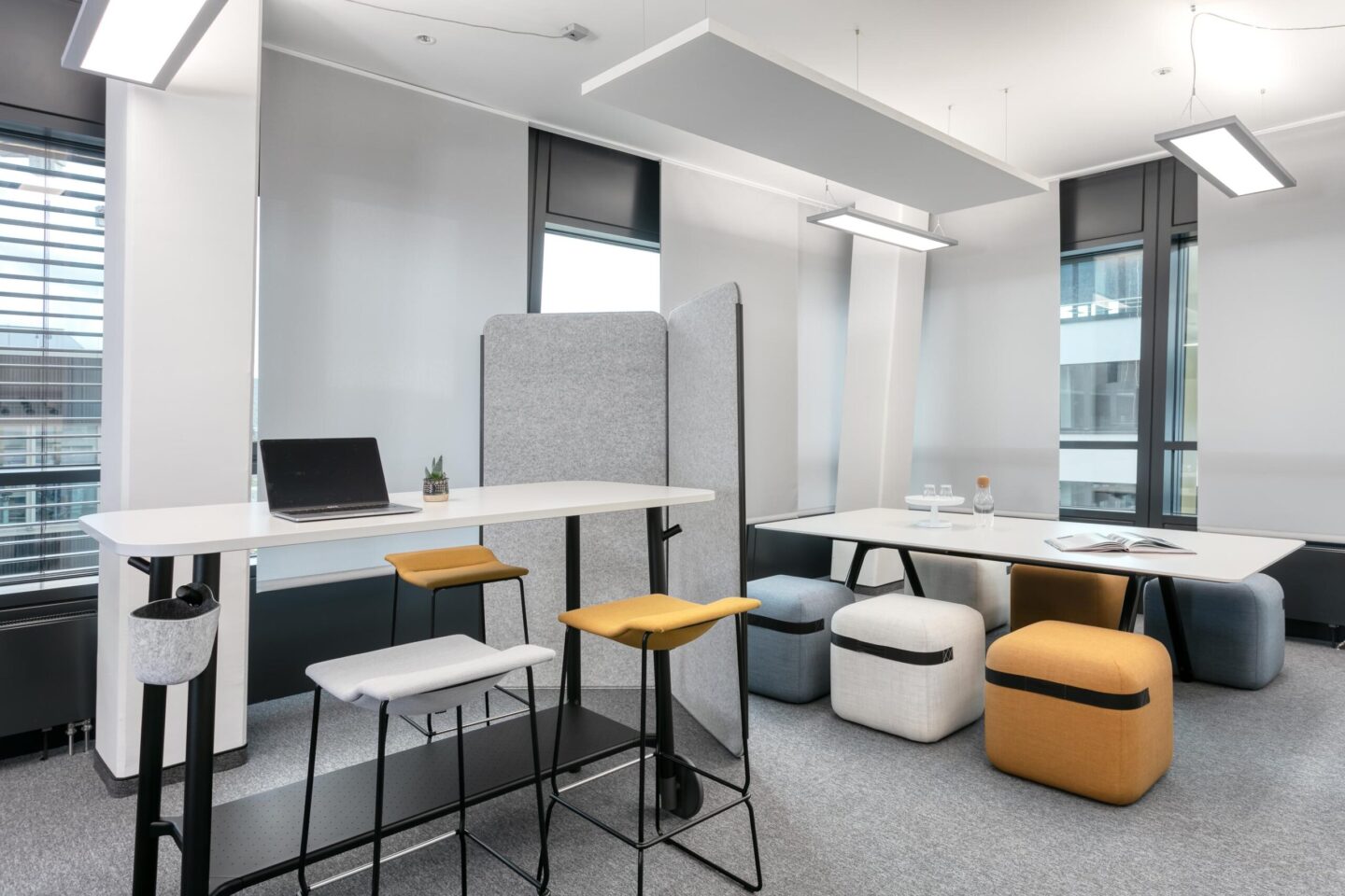 Alcon Freiburg im Breisgau │Open Spaces Büro │ neue Bürolandschaft