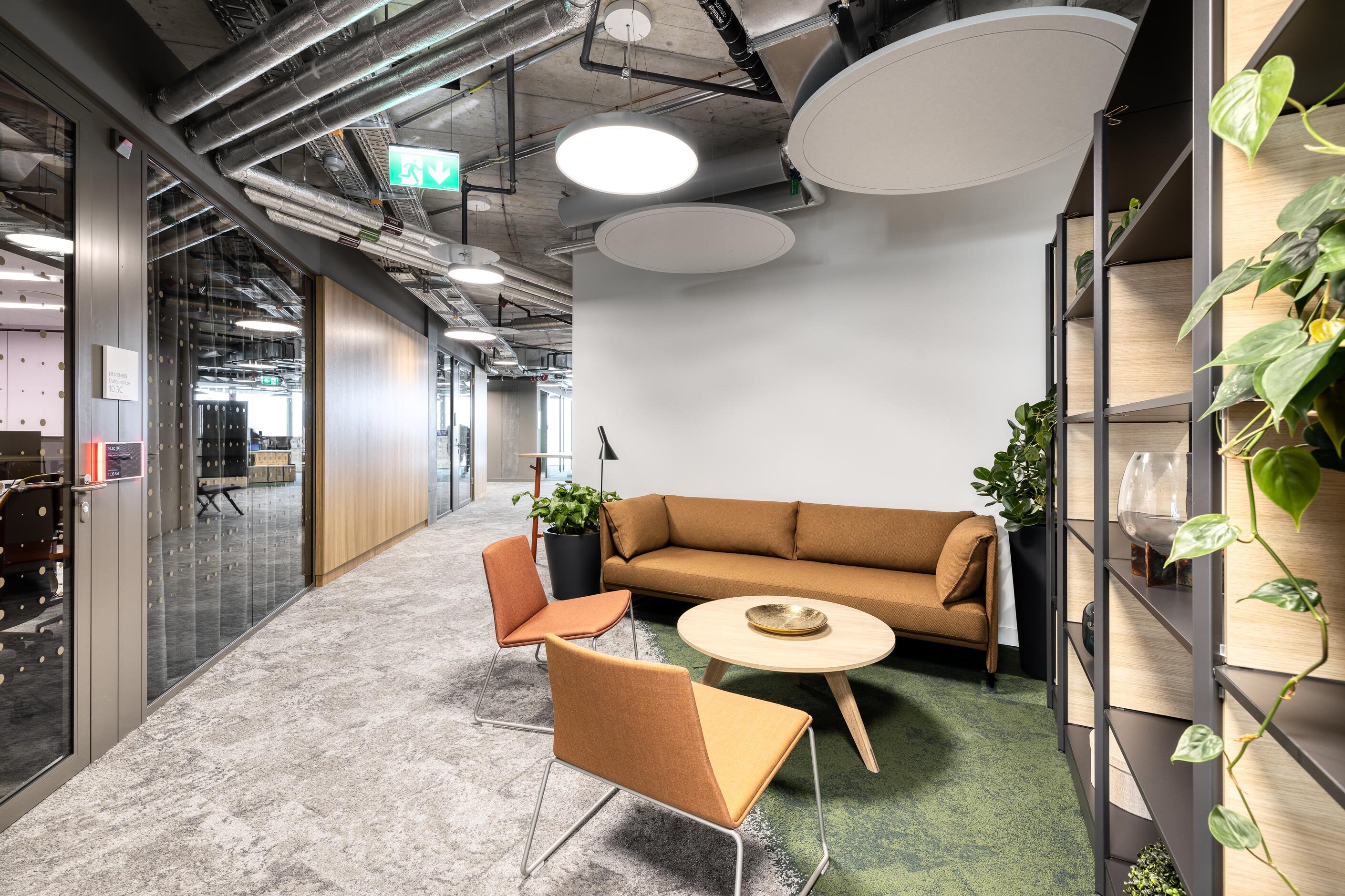 biophilic, sustainable office working environment for the approximately 600 employee