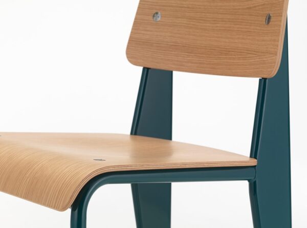 Vitra │ Prouvé Standard Stuhl │ Stuhl in verschiedenen Farbvarianten