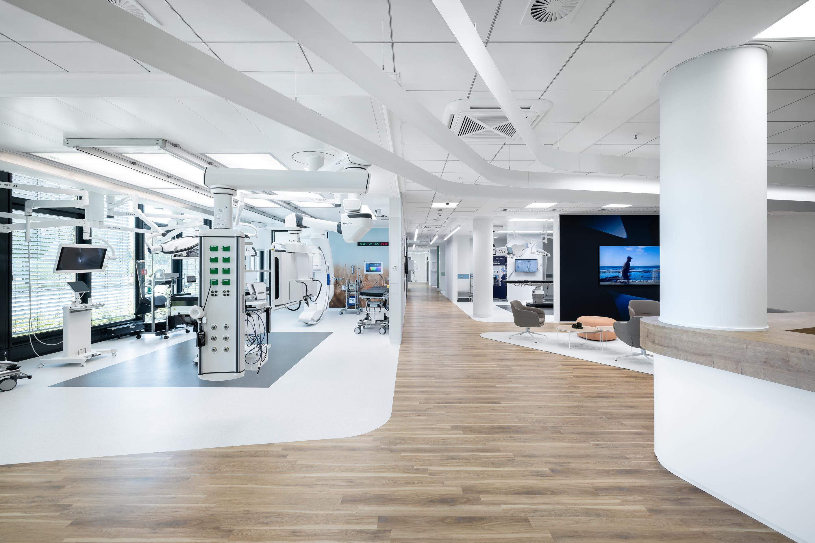 Getinge Customer Experience Center in Frankfurt │ Büroeinrichtung mit feco in Karlsruhe