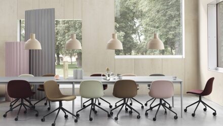 Muuto Fiber Chair │ recycelt und langlebig │ Nachhaltigkeit bei Muuo Bild