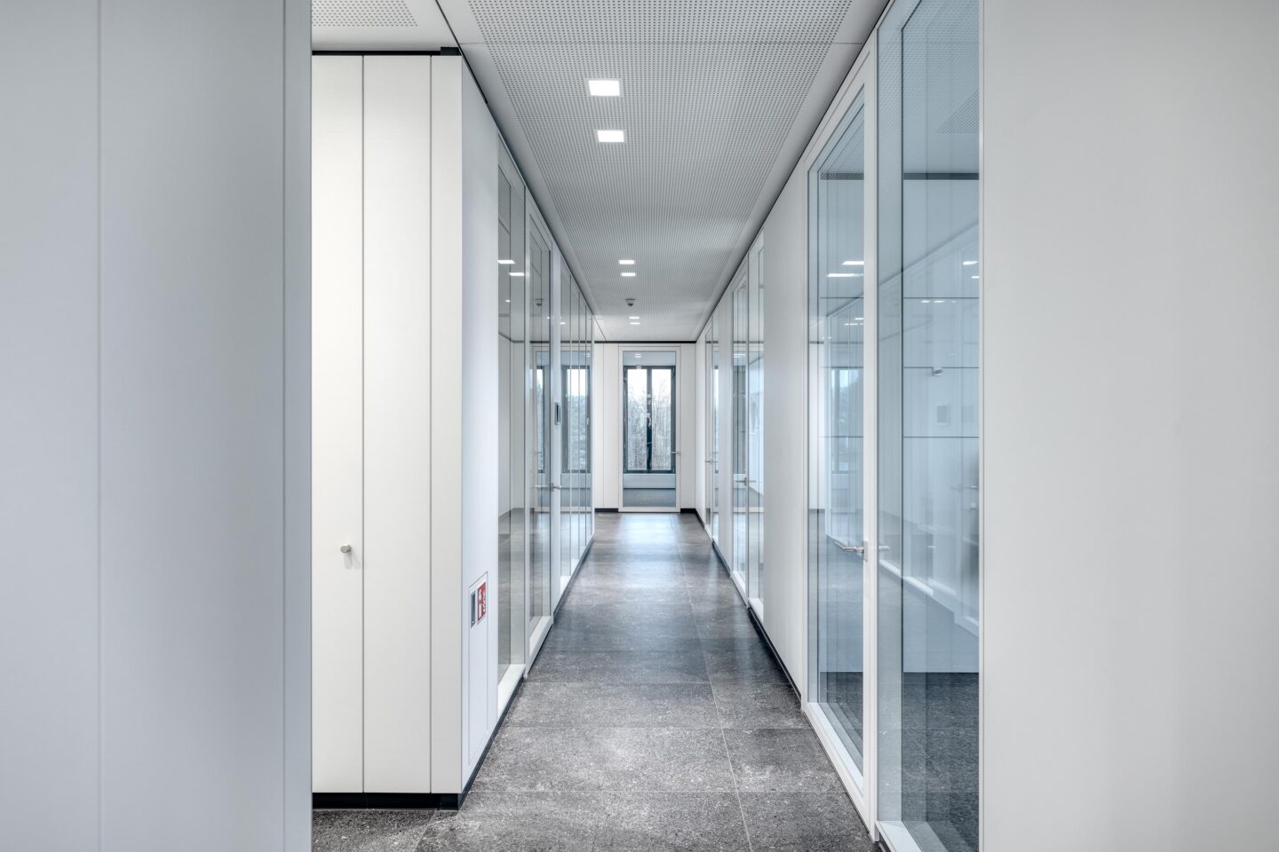 FELDHAUS Schmallenberg │ feco glass system │ office environment