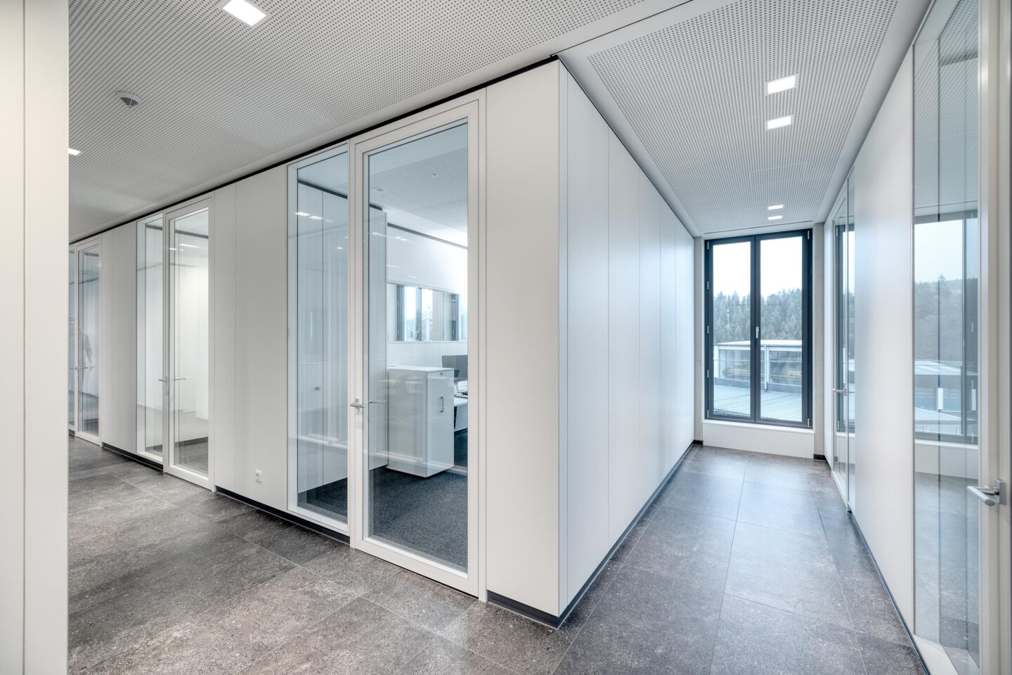 FELDHAUS Schmallenberg │structured and transparent corporate headquarters │ feco Karlsruhe