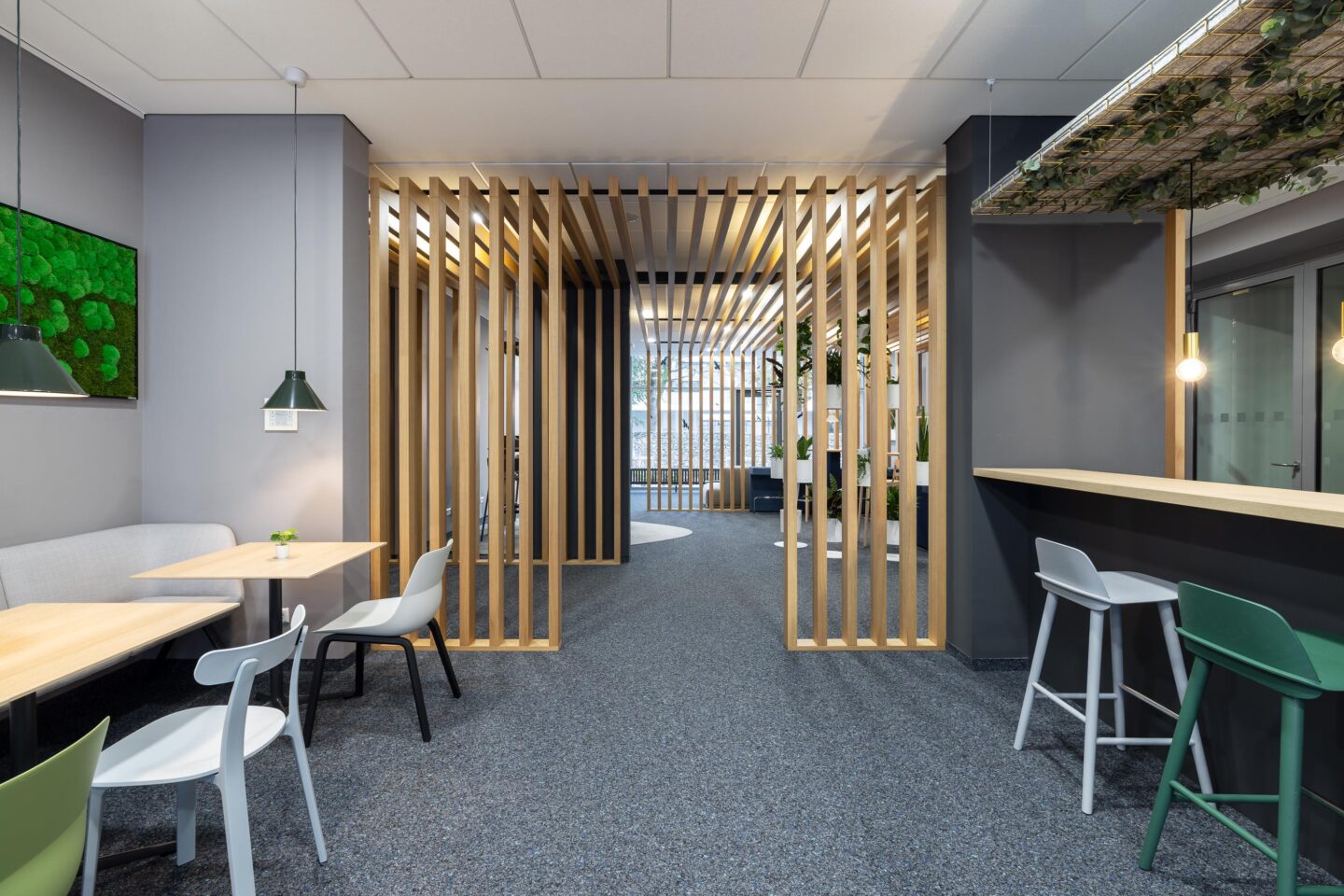 Workcafé FIZ Karlsruhe | slat construction out of wood