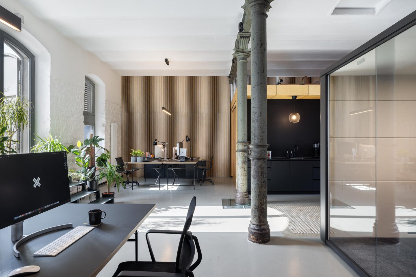 Office area with se:cube for creative impulses | alpha alpaka in Karlsruhe | feco office furnishings Karlsruhe