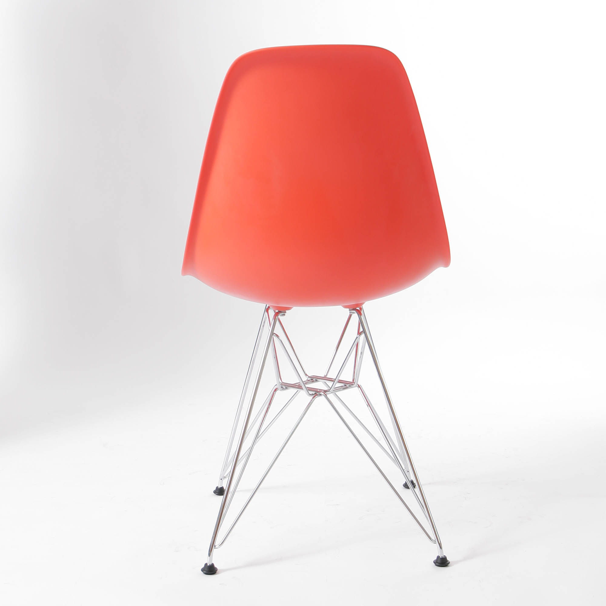 Vitra-Eames-Plastic-Side-Chair-EPC-DSR-01-rueck_MG_7095