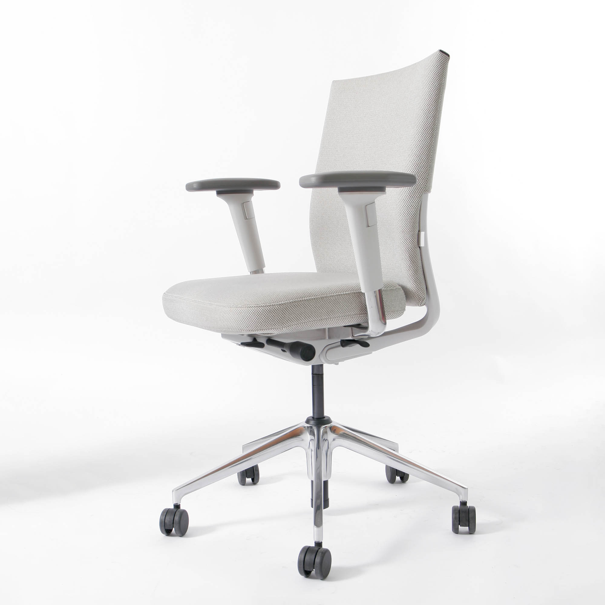 vitra-idc-id-soft-00-02-links_MG_7105