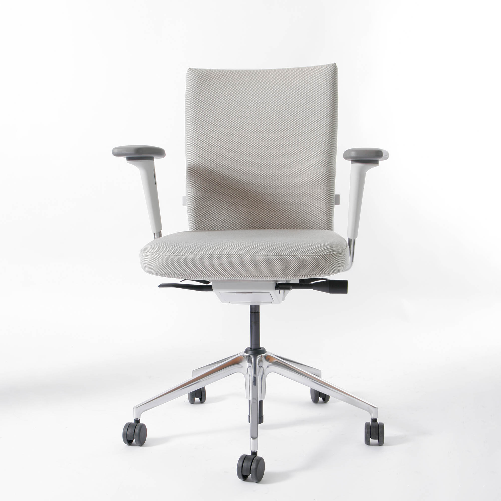 vitra-idc-id-soft-00-04-front_MG_7104