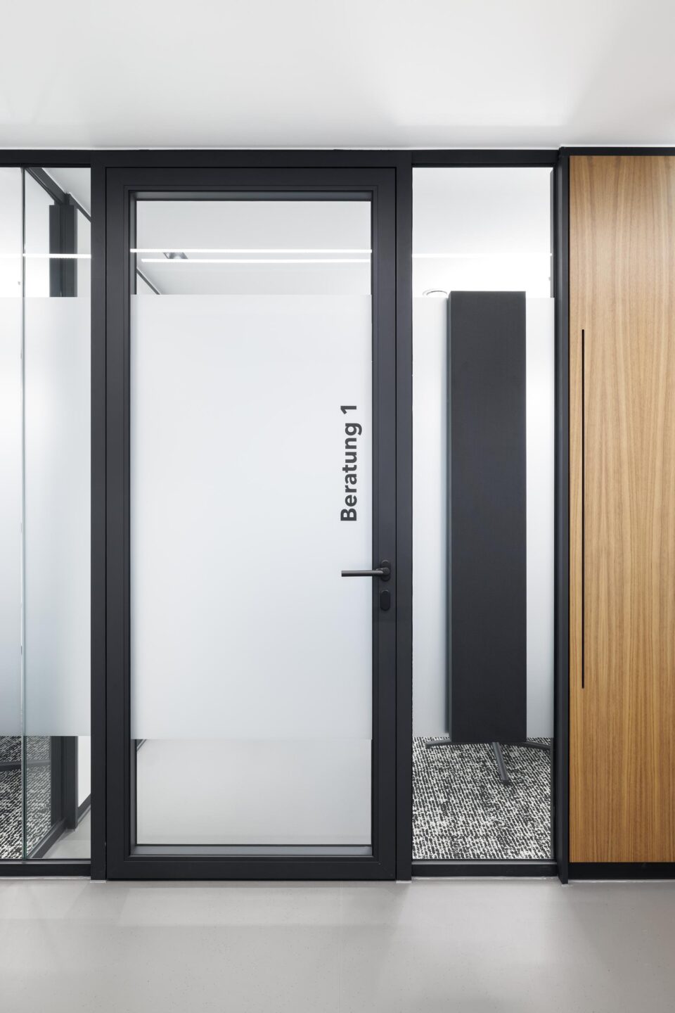 Detail Akustikelement in Trennwand | Systemwände und Büroeinrichtung von feco in Karlsruhe